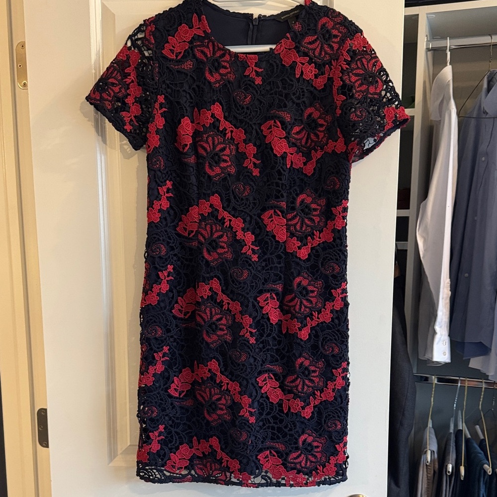 Elegant Navy and Red Lace Dress